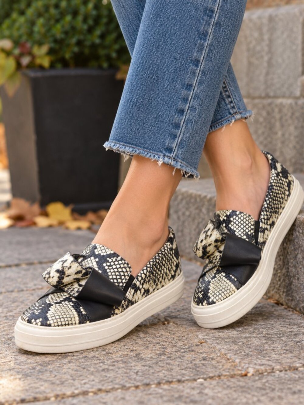 Nine  West ODIENELLA Leather Reptile Print Platform Shoes Black Size 8.5